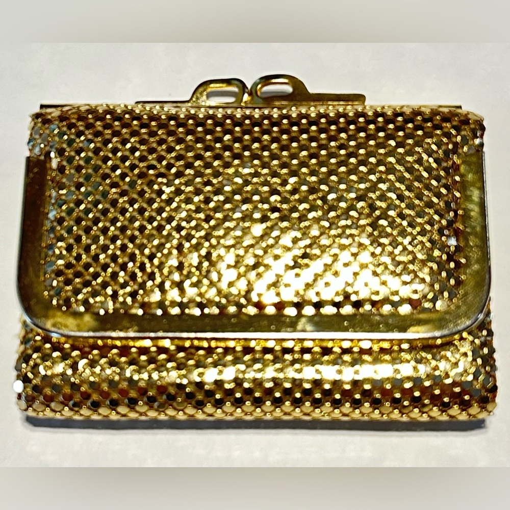 Vintage Y2K Victory Gold Mesh Wallet Bi-Fold Snap Closure Evening Party RETRO